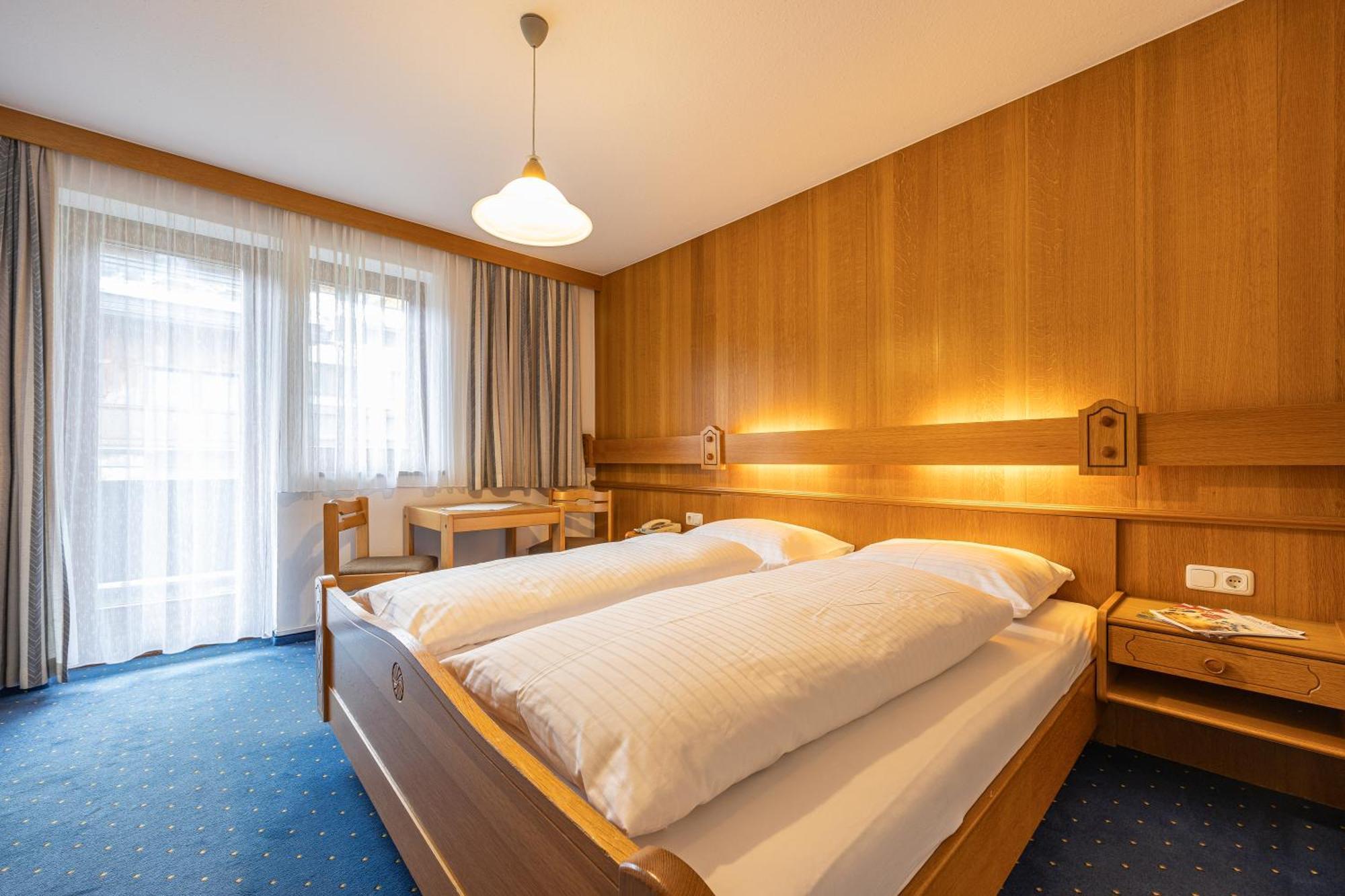Pension Haus Riedlsperger Saalbach-Hinterglemm Dış mekan fotoğraf